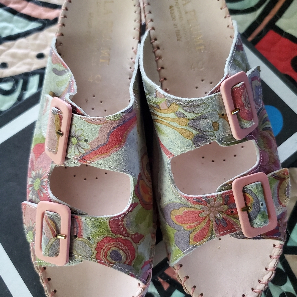 la Plume Women's Italian Size 40/8.5 PAISLEY Sandals ~ NEW WITH BOX - Picture 2 of 9